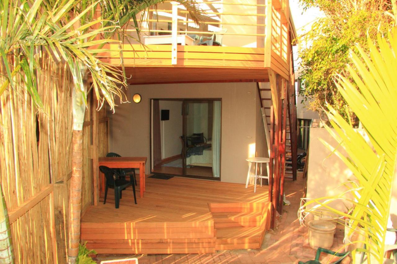 Beach House 3*